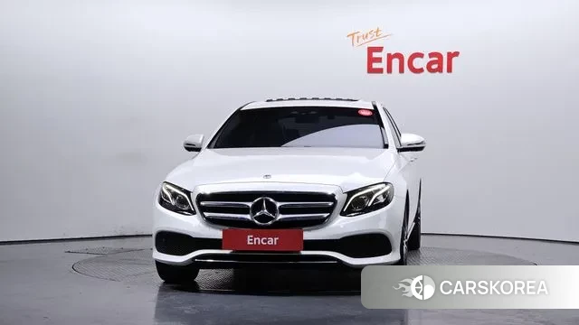 Mercedes-Benz E-Class W213 id 3656678 из Кореи 13