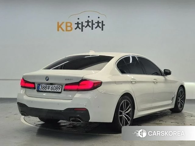 BMW 5 Series (G30) id 4580134 из Кореи 12
