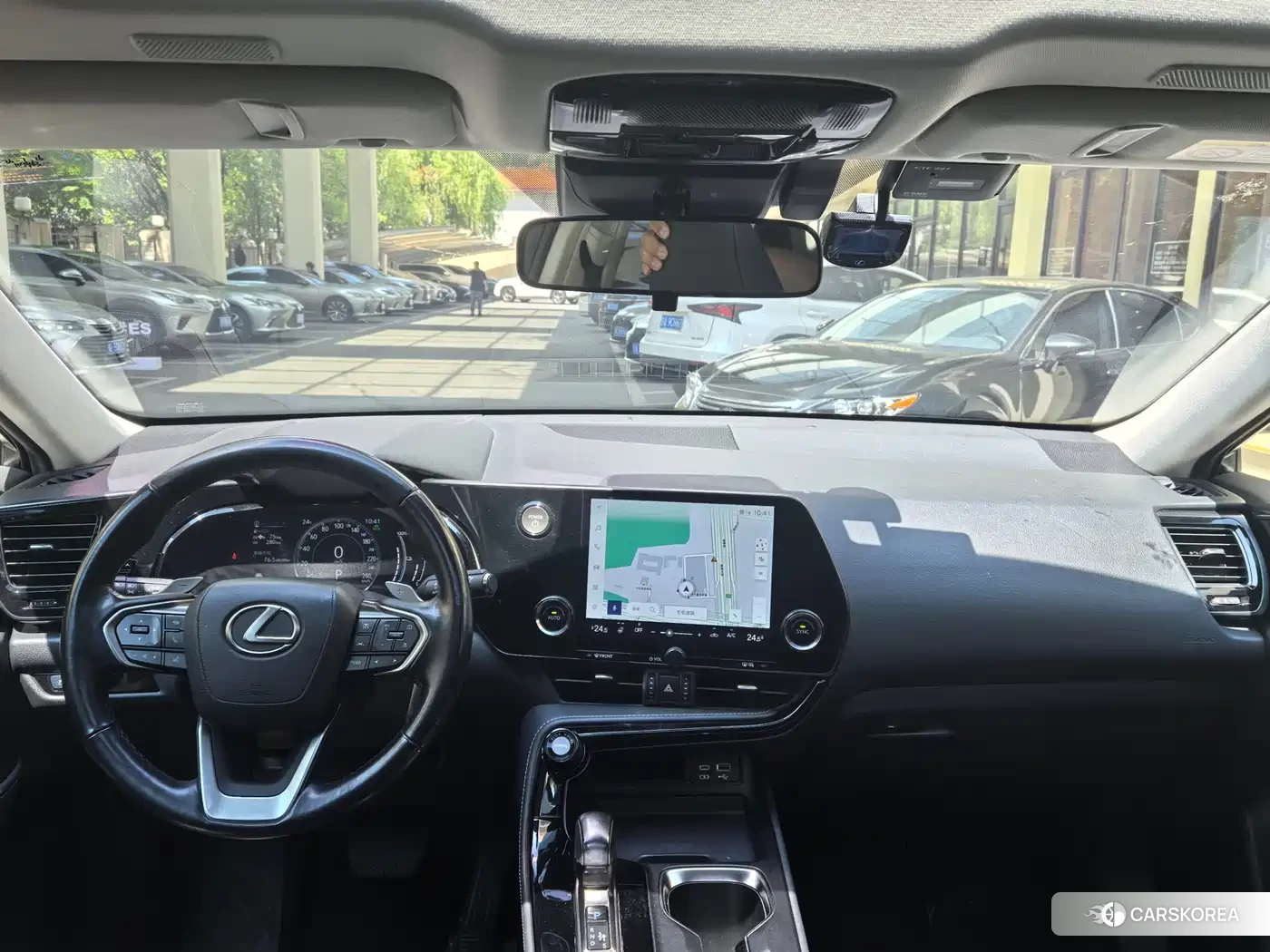 Lexus NX New Energy 2022 Silver/gray из Китая, фото 3