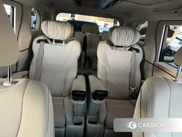 Lexus LM id 4262572 из Китая 15