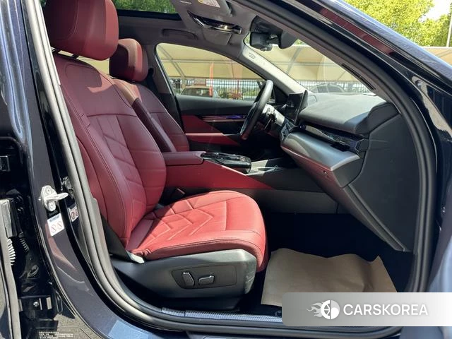 BMW 5 series id 4272359 из Китая 11