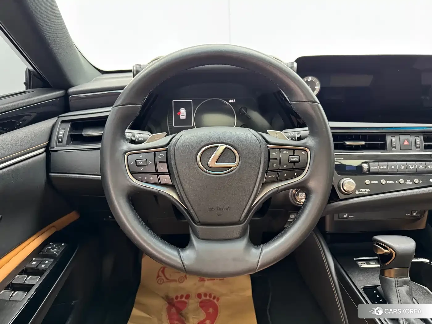 Lexus ES id 4599564 из Китая 19