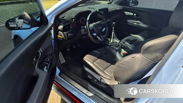 Hyundai Veloster (JS) id 4206716 из Кореи 7