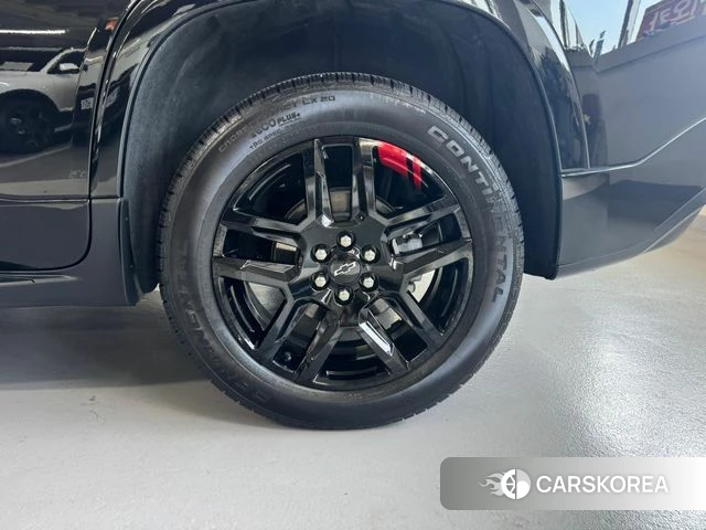 Chevrolet (GM Daewoo) Traverse 2023 Черный из Кореи, фото 3