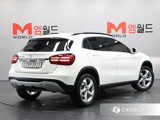 Mercedes-Benz GLA-Class X156 id 3698439 из Кореи 13