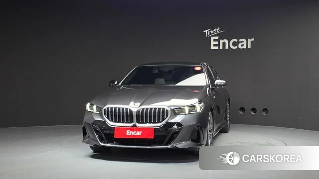 BMW 5 Series (G60) id 4505229 из Кореи 13