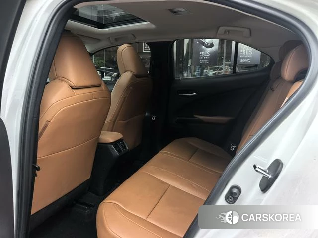 Lexus UX id 4262363 из Китая 10