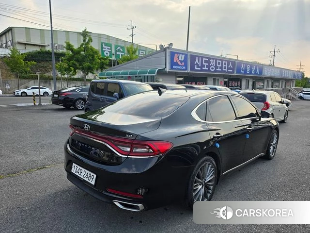 Hyundai Grandeur IG id 4465501 из Кореи 12