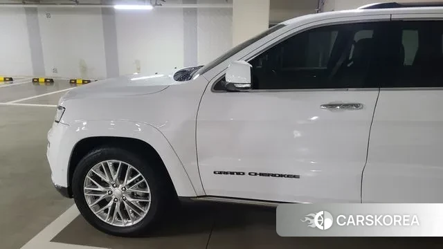 Jeep Grand Cherokee id 3270427 из Кореи 9