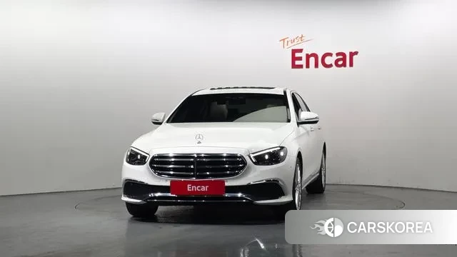 Mercedes-Benz E-Class W213 id 3708343 из Кореи 13