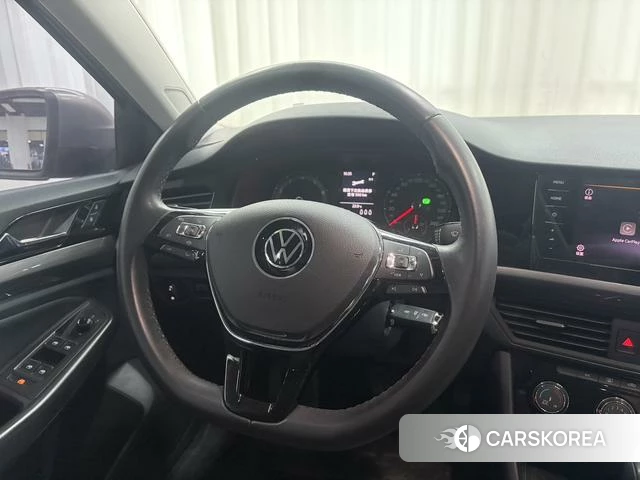 Volkswagen Bora id 4254001 из Китая 13