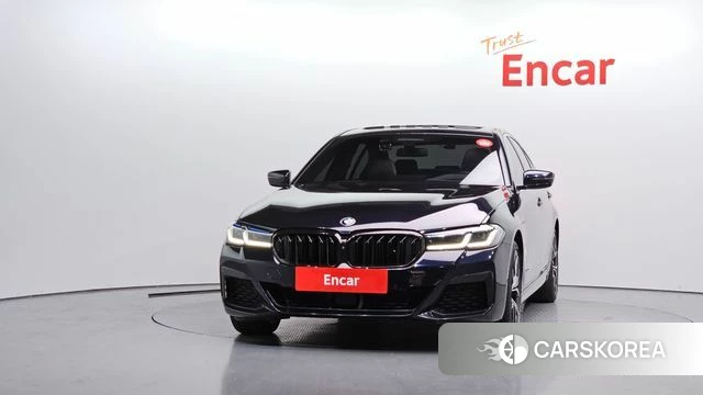 BMW 5 Series (G30) id 4355825 из Кореи 13