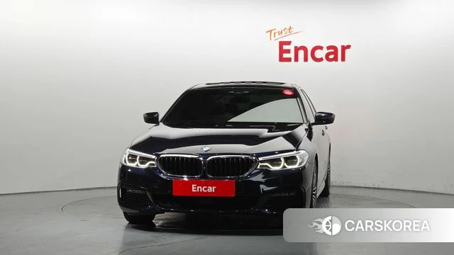 BMW 5 Series (G30) id 4568155 из Кореи 13