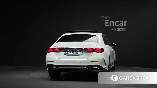 Mercedes-Benz E-Class W214 id 4739603 из Кореи 23