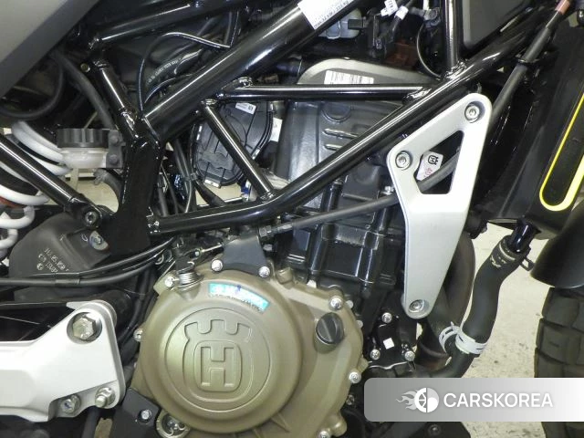 Engine photo
