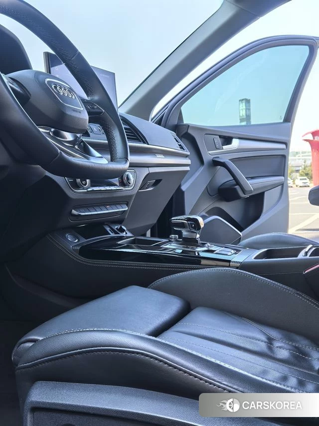 Audi Q5L id 4208030 из Китая 7