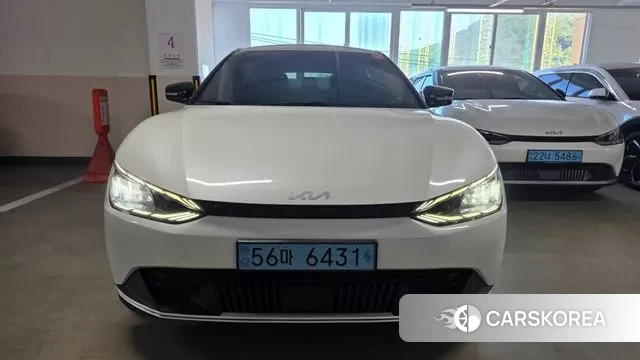 Kia EV6 2022 Белый из Кореи, фото 5