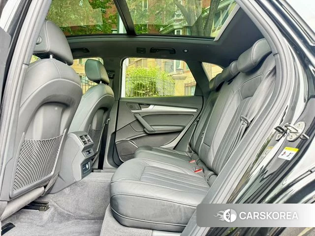 Audi Q5L id 4300460 из Китая 23