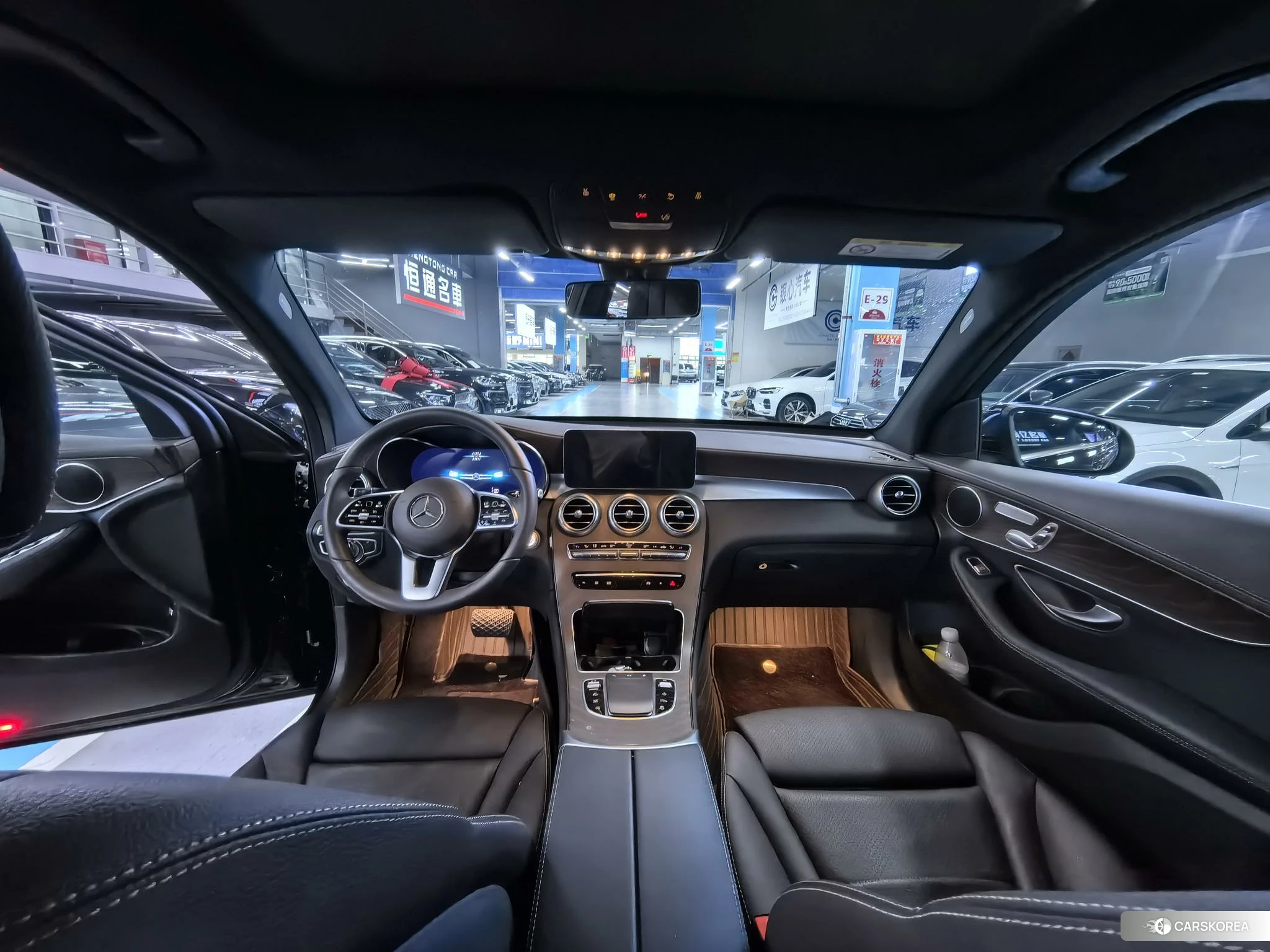 Mercedes-Benz GLC 2021 Черный из Китая, фото 3