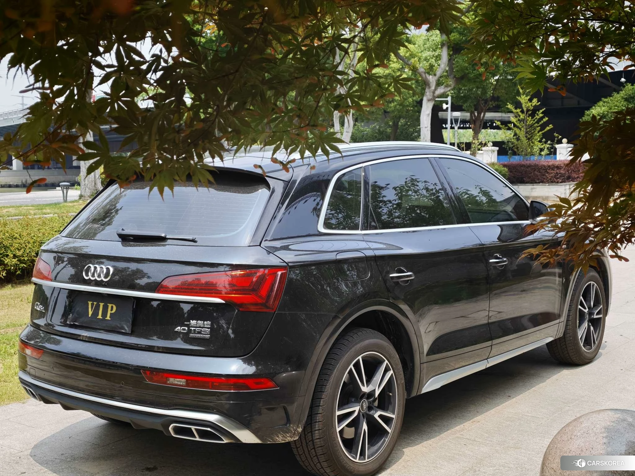 Audi Q5L 2023 Черный из Китая, фото 5