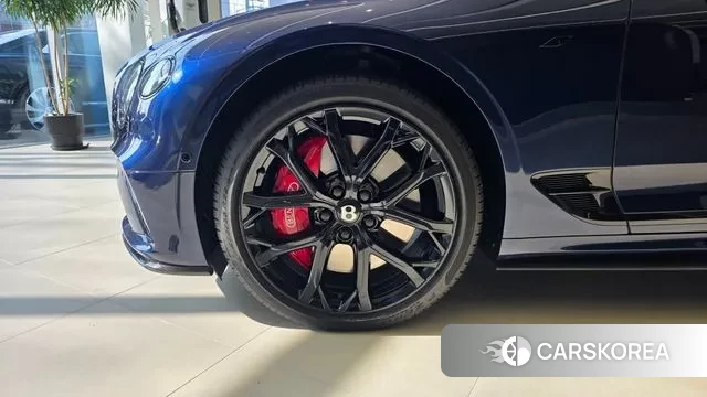 Bentley Continental GT 3rd Generation 2024 Синий из Кореи, фото 3