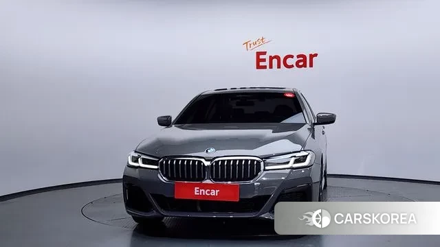 BMW 5 Series (G30) id 3557038 из Кореи 13