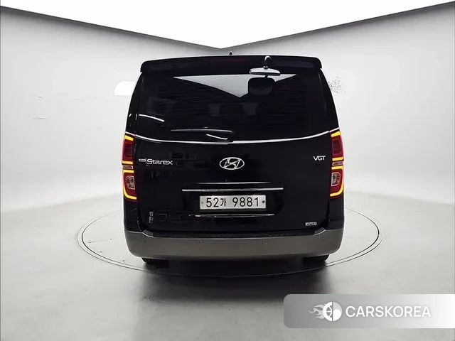 Hyundai The New Grand Starex id 3773137 из Кореи 13