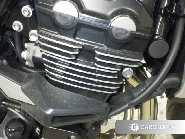 Engine photo