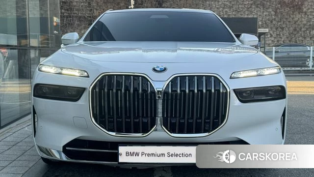 BMW 7 Series (G70) id 4630758 из Кореи 13