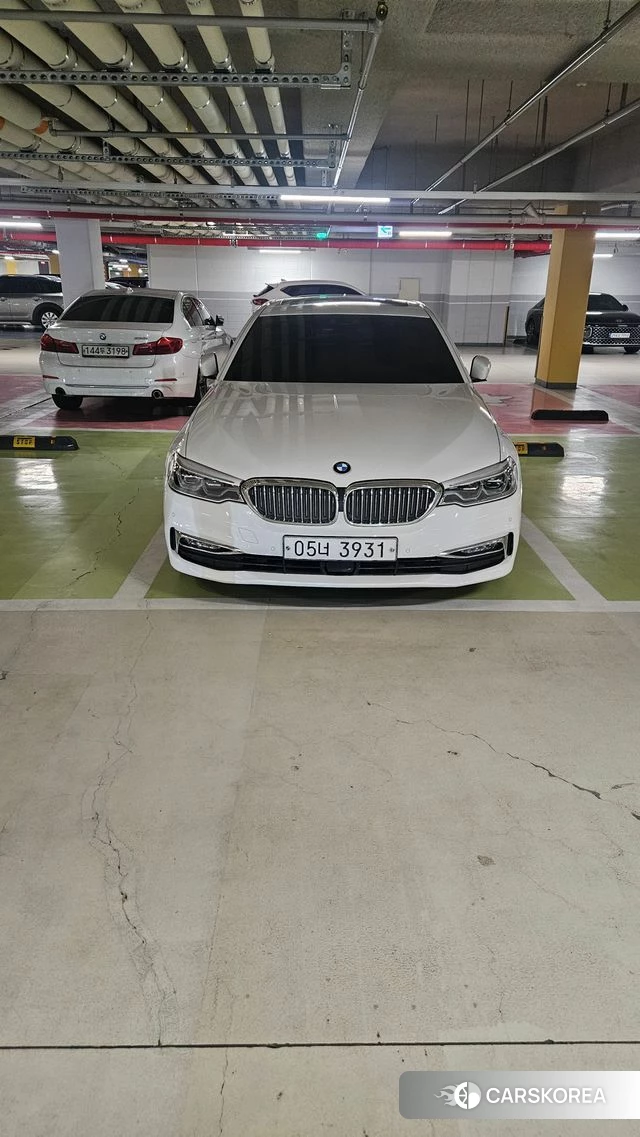 BMW 5 Series (G30) 2018 Белый из Кореи, фото 4