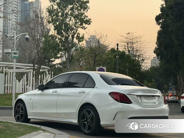 Mercedes-Benz Class C id 4393500 из Китая 8