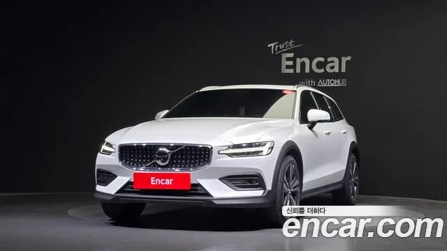 Volvo V60 Cross-Country 2nd Generation id 2875728 из Кореи 13
