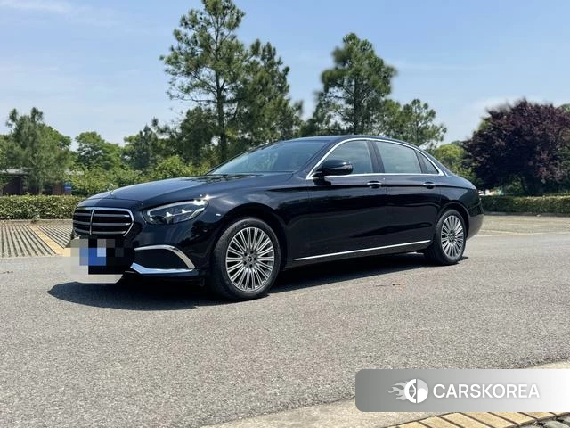 Mercedes-Benz E-class 2024 Черный из Китая, фото 6