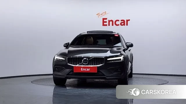 Volvo V60 Cross-Country 2nd Generation id 3488295 из Кореи 13