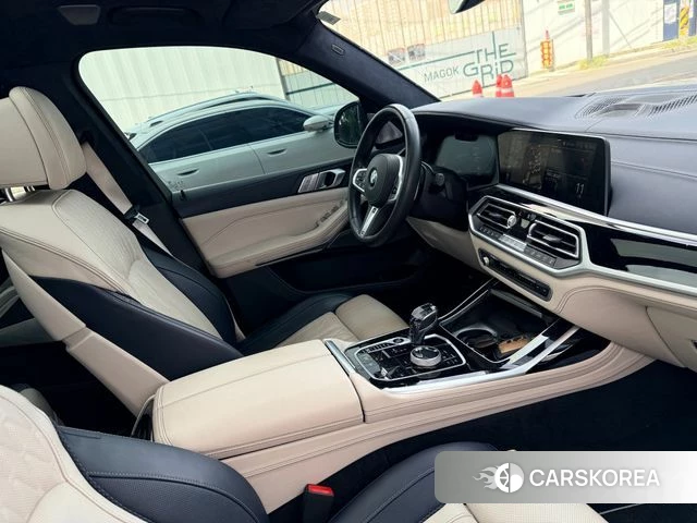 BMW X7 (G07) 2022 Серый из Кореи, фото 3