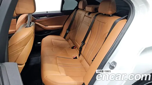 BMW 5 Series (G30) id 2704972 из Кореи 13