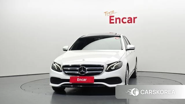 Mercedes-Benz E-Class W213 id 4536858 из Кореи 23