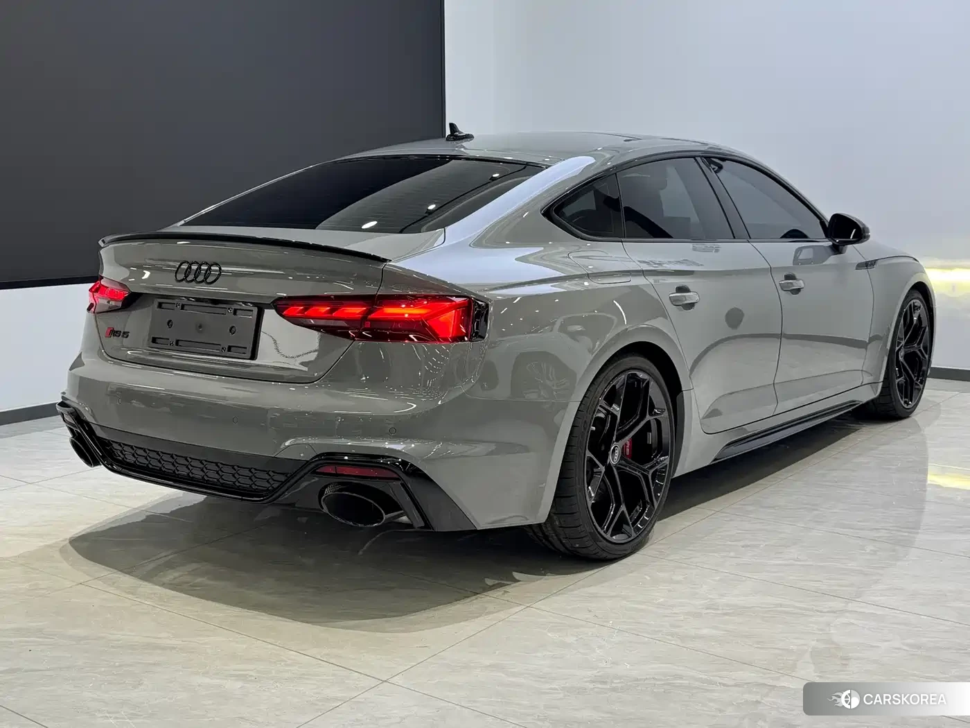 Audi RS 5 id 4607161 из Китая 13