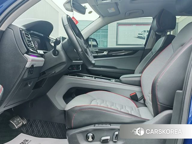 Volkswagen Tourang id 4260047 из Китая 12