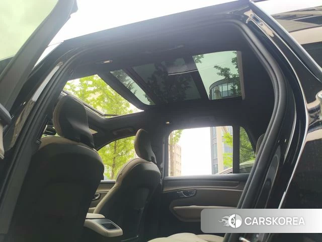 Volvo XC90 2026 Черный из Китая, фото 4