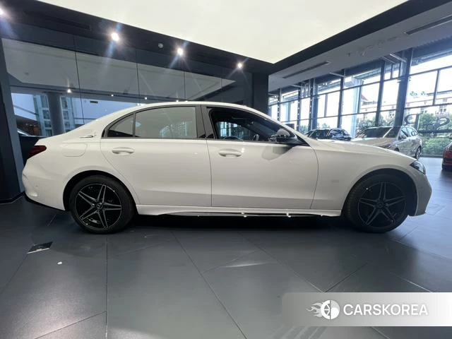 Mercedes-Benz Class C id 4259245 из Китая 14