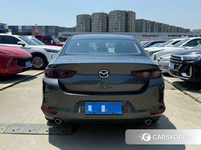 Mazda 3 Angkesaila 2022 Темно-серый из Китая, фото 3