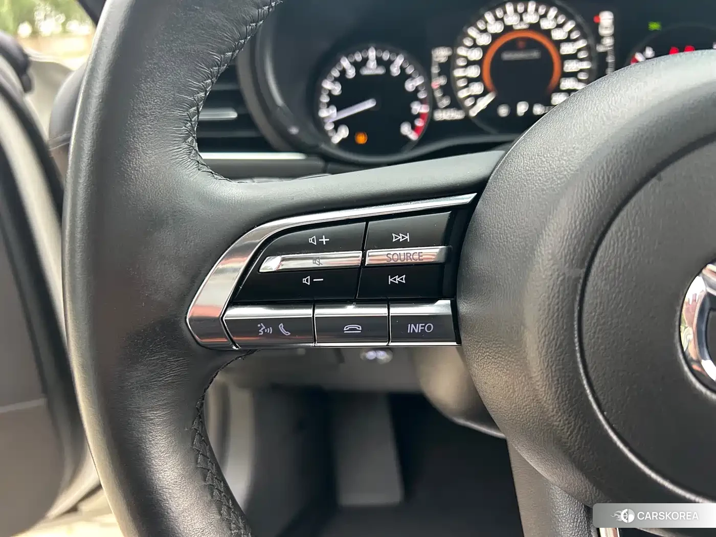 Mazda 3 id 4583659 из Китая 13