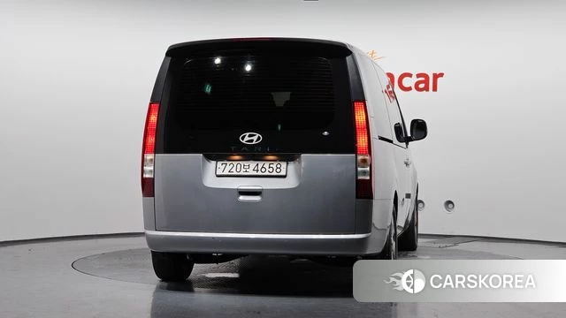 Hyundai Staria id 4757350 из Кореи 23