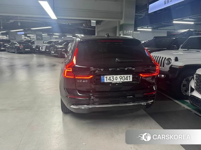 Volvo XC60 second Generation 2024 Черный из Кореи, фото 6