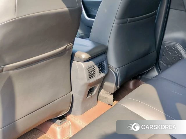 Toyota RAV4 Rongfang 2025 Белый из Китая, фото 3