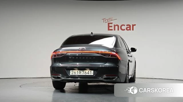 Hyundai The New Grandeur IG id 4727178 из Кореи 23