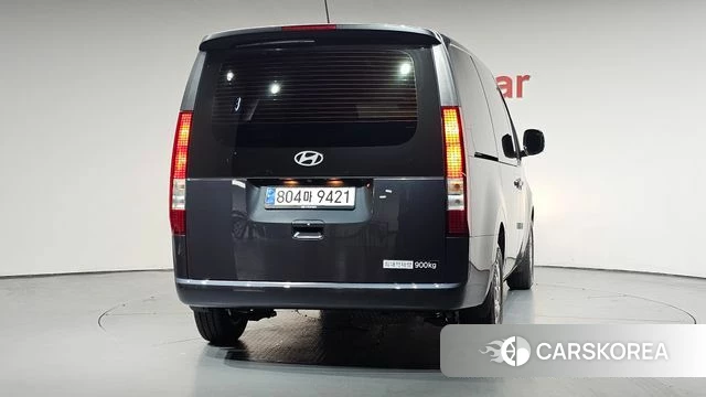 Hyundai Staria id 4354337 из Кореи 23