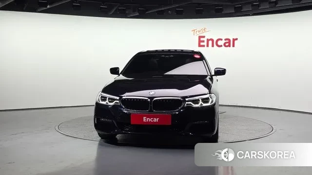 BMW 5 Series (G30) id 3474176 из Кореи 13