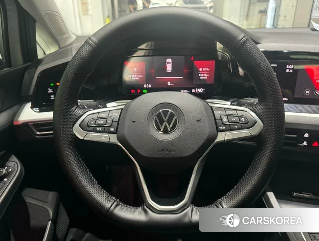 Volkswagen Golf id 4276639 из Китая 23